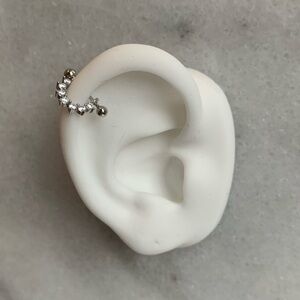 COPY - Crystal Micro-Inlaid U-Shaped Cartilage Earring